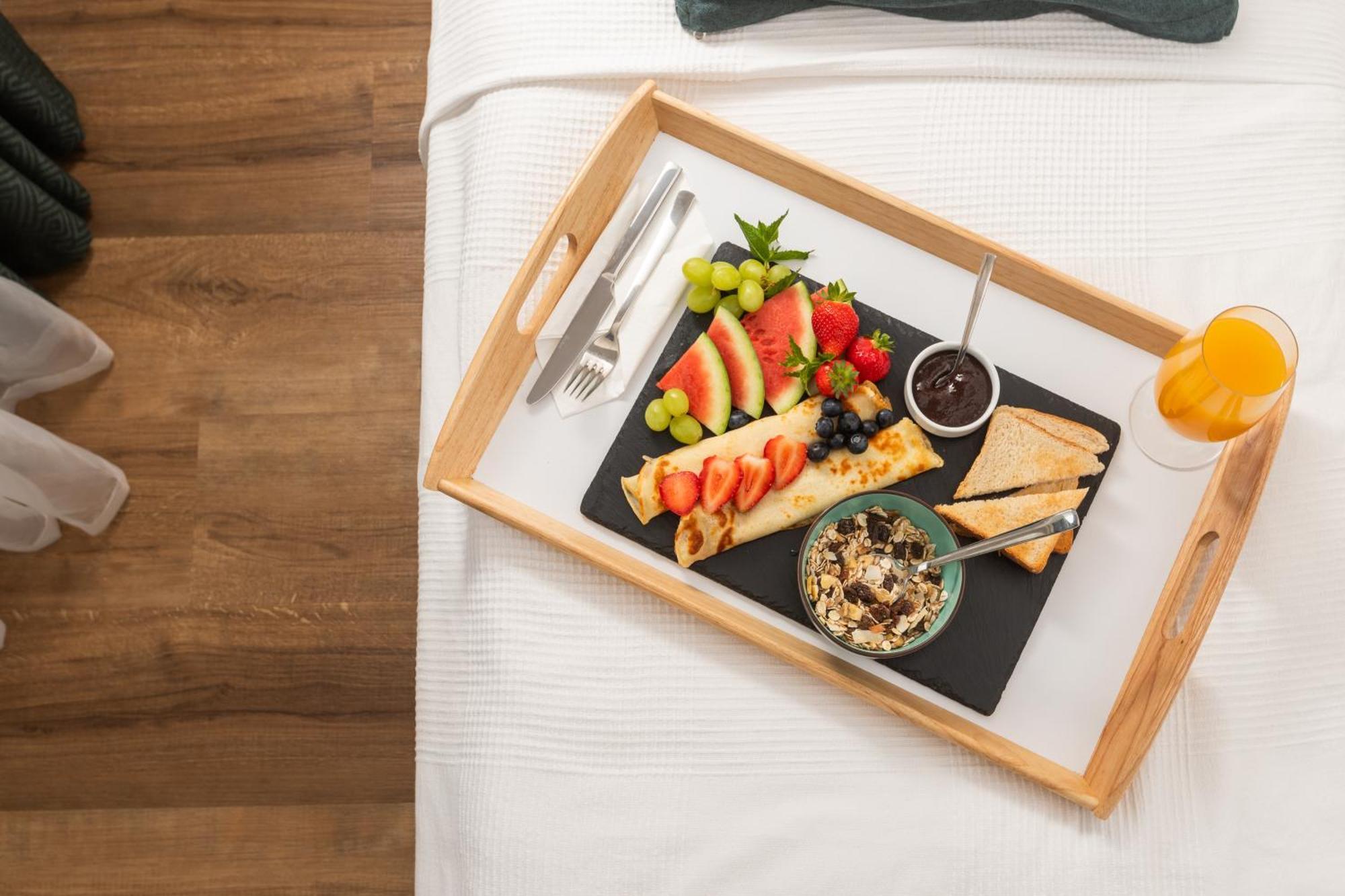 Mieta Bed & Breakfast Wagrowiec Ngoại thất bức ảnh